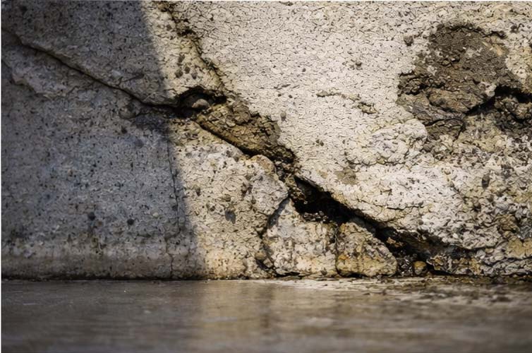 BASEMENT CRACK REPAIR TOTONTO 1